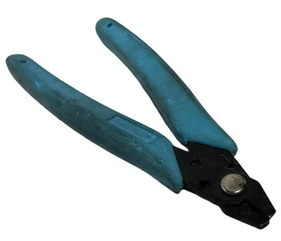 Xuron 691 Double Flush Cutter - Image 1 of 2