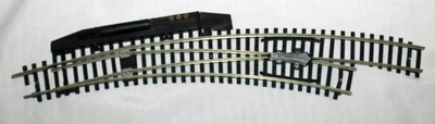 Atlas Curved Track - HO Scale - Right Hand - Turnout Switch - Image 1 of 4