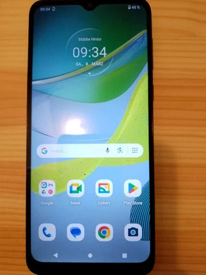 Motorola moto e13 - 128GB, Ohne Simlock, Dual SIM,  Android, USB, Smartphone - Bild 1 von 2