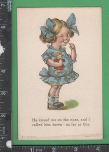E833 Er küsste mich auf die Nase Postkarte Charles Twelvetrees blaues Band Mädchen & zu - Bild 1 von 2