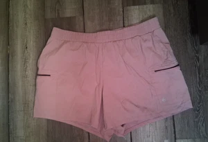 Torrid Happy Camper Shorts Size 2 18/20 Coral Colored - Picture 1 of 5