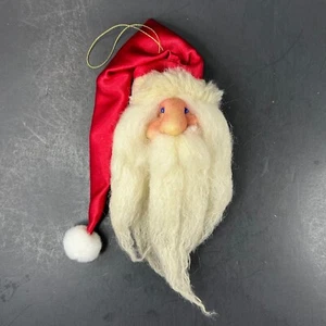 Vintage Plüsch Weihnachtsmann handgefüllt Weihnachtsschmuck mit Wollbart Satin Hut - Bild 1 von 5