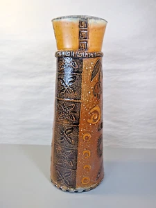Studiokeramik Kunst Vase braune Glasur beeindruckt Blume Wirbel Sonne Künstler signiert JL - Bild 1 von 11