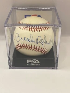 signed baseball brooks Robinson - Picture 1 of 3