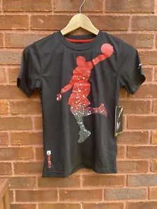 (ONE) AND1 BLACK/RED Strategy Performance Boys Top Size S-6/7, M-8, L-10/12, NEW - Picture 1 of 4