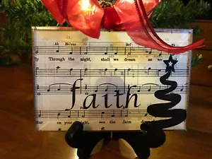 Silueta de Navidad ""fe""/puntuación musical entre vidrio biselado (EE. UU.) - Imagen 1 de 2