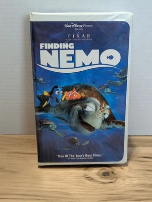 Finding Nemo (VHS, 2003) Clamshell Disney Pixar Clamshell Case - Image 1 of 4