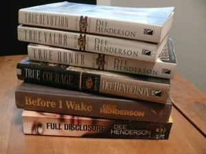 Dee Henderson - Uncommon Heroes Set (4), "Before I Wake", and "Full Disclosure" - Picture 1 of 6