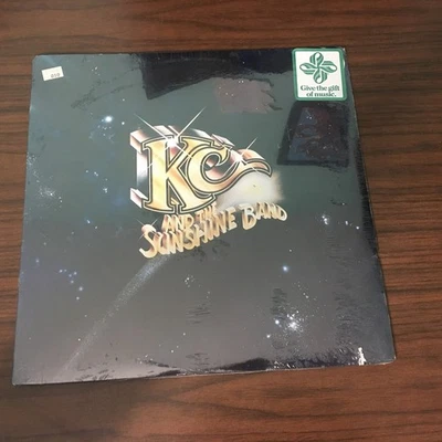 1978 KC & The Sunshine Band “Who Do Ya (Love)” T.K. Records TK-607 LP {Sealed} - Image 1 of 4