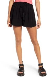 Love Fire Nordstrom Ruffle Tiered Shorts Tassel Flowy Black Size Medium NEW - Picture 1 of 6