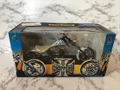 Jesse James West Coast Choppers Sturgis Special JJ04-10-03 1:10  White Blue - Image 1 of 4