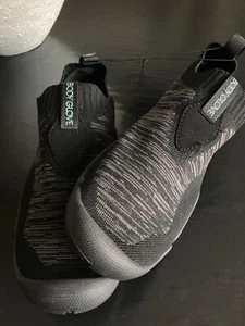 Women’s Body Glove Swim Shoes Size 9 NEW - Picture 1 of 13