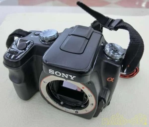 Digital DSLR Model DSLR A100 SONY - Picture 1 of 6