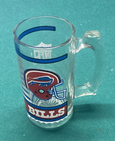 Vintage Buffalo Bills NFL 12oz Beer Mug. This Was Never Used Was Just On Display Cover