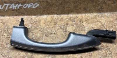 2016 Ford Fusion 2.5L 2.5 L Charcoal Grey Door Handle Lever Hand Exterior Gray - Image 1 of 3