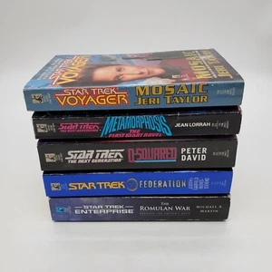 Vintage PB 5 Book Lot Star Trek Mixed Series Next Generation Voyager Enterprise - Picture 1 of 10
