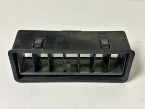 HONDA GOLDWING GL1500 ASPENCADE RIGHT AIR/AC VENT - Picture 1 of 9