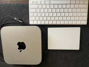 Apple Mac mini (256GB SSD, M1, 8GB) Silver - MGNR3LL/A W/ Trackpad And Keyboard - Photo 1/5