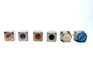 Set of 6 FM / IF VARIABLE COILS SHIELDED NOS TOKO 7mm Adjustable Inductor slug - Bild 1 von 3