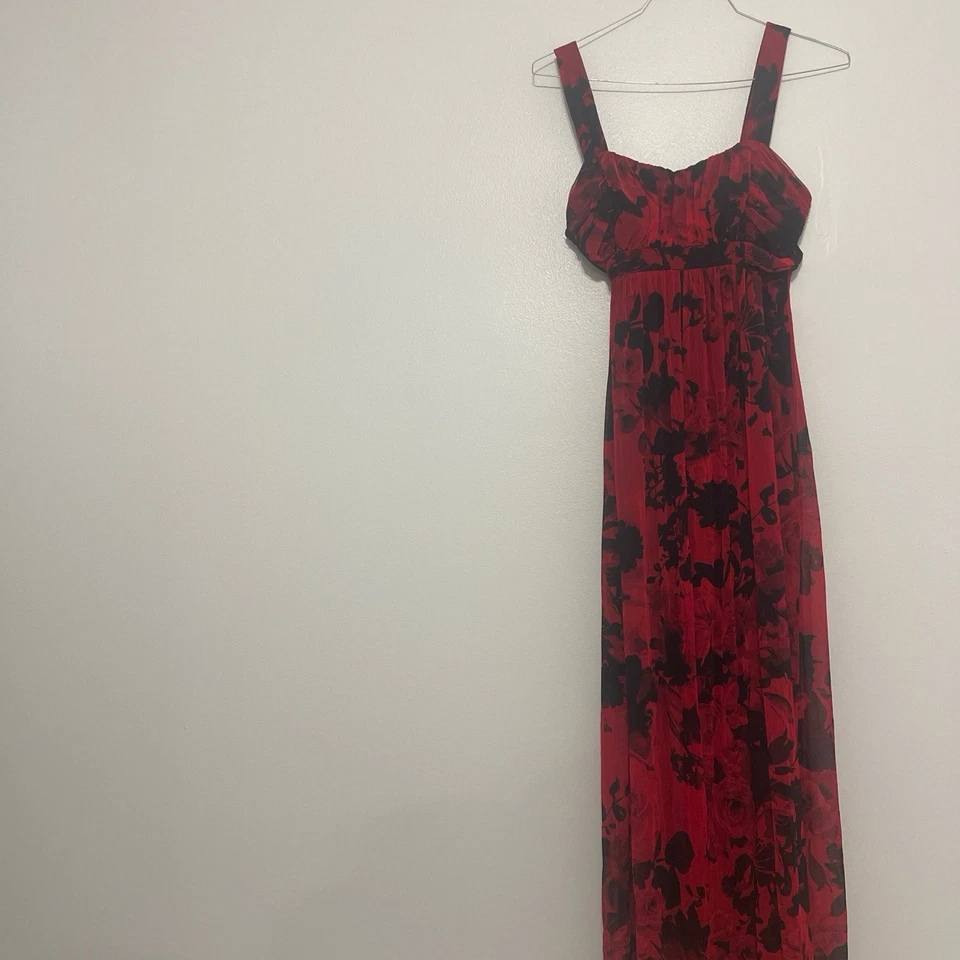 Dress, Very Beautiful. Junior 12  - Image 1 of 4