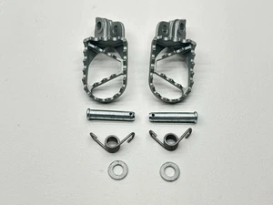 New 2023 GasGas MC65 Foot Peg Set Left Right OEM Footrests Dirt Bike 47103041000 - Picture 1 of 5