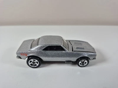Hot Wheels 67 Camaro Chevrolet paquete de 5 variación 5 radios plateado copo de metal A3 Foto 1 de 4