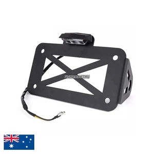Soporte de placa de montaje lateral negro luz LED para Harley Sportster Bobber - Imagen 1 de 6