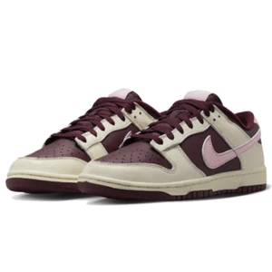 Nike Dunk Low Valentine's Day - Bild 1 von 6