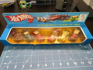 Vintage 1982 Hot Wheels sechs Vintage Fahrzeuge KLASSISCHES GESCHENKPAKET - Bild 1 von 4