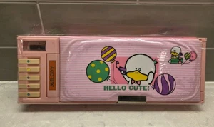 Hello Cute Melody Magnet Federmäppchen NEU 90er Ente Rosa Hallo Süß! - Bild 1 von 17