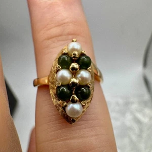 Anillo de oro macizo de 14k con jade y perlas / 3,33 gramos / tamaño 5,5 / 16,83 ancho - Imagen 1 de 12