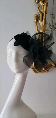 Casque Couture Theatre Collection Black Floral Hat Fascinator Made In England - Image 1 of 4