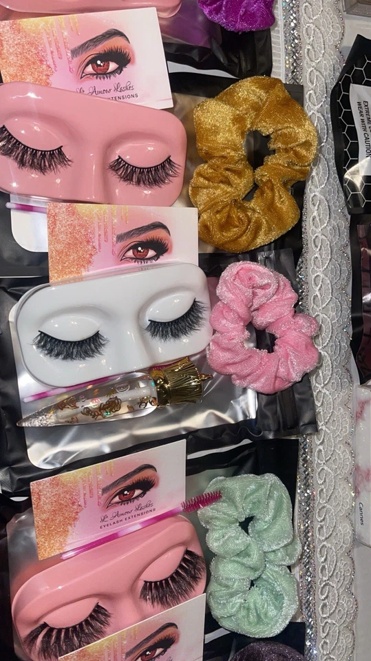 Lashes - Image 1 of 1