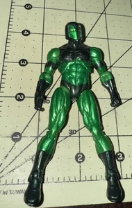 2010 HASBRO MARVEL COMICS IRON MAN GUARDSMAN GREEN ACTION FIGURE 3.75 - Picture 1 of 5