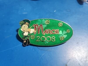 Disney Pin Shopping Jiminy Cricket März 2008 Kalender St. Patricks Day LE 500 - Bild 1 von 3