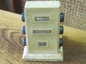 VTG 1930s FINCH McCULLOUCH MEMORY MASTERPIECES DESK PERPETUAL CALENDAR USA - Picture 1 of 12