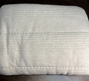 POTTERY BARN TEEN WEST ELM CLOUD JERSEY COMFORTER, TWIN/TWIN XL ~ OAT - Picture 1 of 5