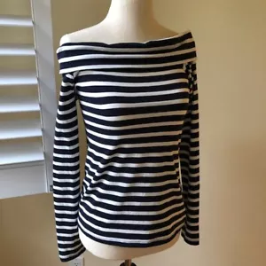 JCrew Striped Off Shoulder Top Navy And White Size XS - Picture 1 of 8