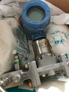 Rosemount 300S1AAK6M5 Pressure Transmitter - Picture 1 of 4