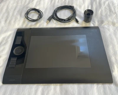 Wacom Intuos 4 PTK-640 - Black - Without pen - Image 1 of 4