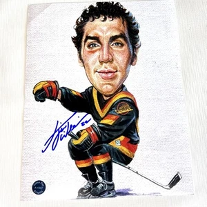 TIGER WILLIAMS VANCOUVER CANUCKS CELEBRACIÓN AUTOGRAFIADO 8X10 RARO CON CERTIFICADO DE AUTENTICIDAD - Imagen 1 de 3