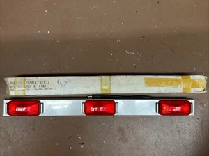NAPA Truck-lite Strip Marker Lights 15741R NOS - Picture 1 of 2