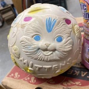 The Edward Mobley Co. Rubber Squeaky Mittens & Woofie Ball 1961 Doesnt Squeak. - Picture 1 of 10