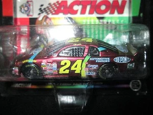 Action 1/64 Jeff Gordon #24 Dupont Chromalusion 1998 Chevrolet Monte Carlo - Picture 1 of 5