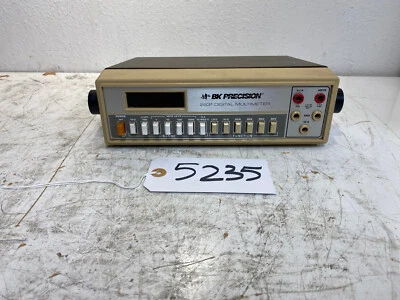 Multímetro digital B&K Precision 2831 Foto 1 de 4