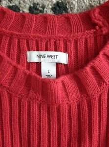 Women's Red Long Sleeved Knit Sweater Large Cuff Sleeve Size L New W Tags - Picture 1 of 3
