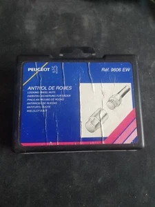 Set dadi/bulloni bloccaggio ruota originale Peugeot 206/305/306/309/406/605 9606EW - Foto 1 di 3