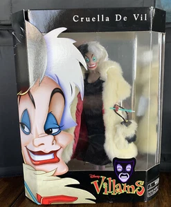 Muñeca Disney Villains Cruella De Vil Parque Temático Exclusivo 88010 Nuevo - Imagen 1 de 17