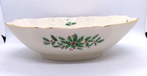 Lenox Holiday Dimension 10" Oval Centerpiece Bowl - Holly Berries Gold Trim MINT - Picture 1 of 10