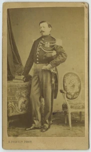 CDV militaire 1860-70 G. Prévôt, Paris. Gendarme. Capitaine de la Garde de Paris - Picture 1 of 2
